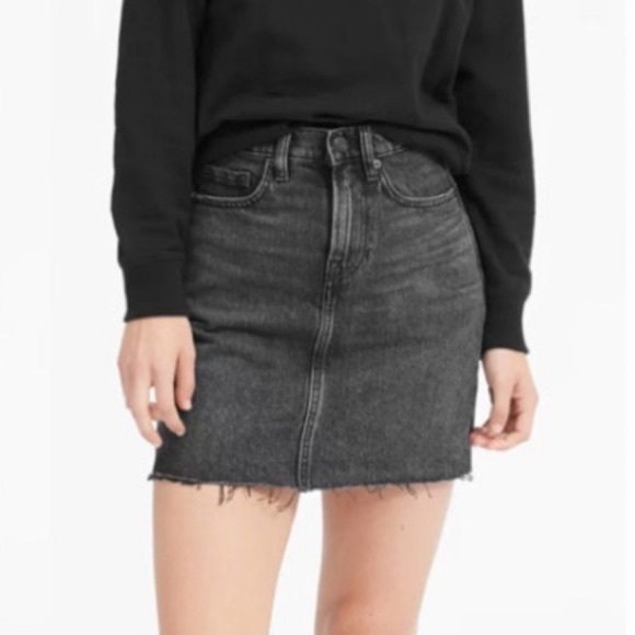 Everlane The Denim Skirt in Black - Picture 2 of 8